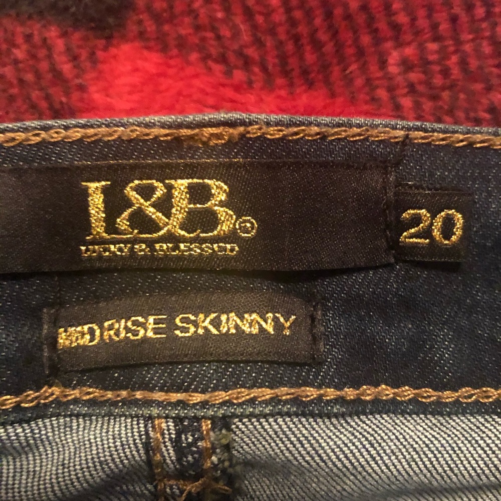 Jeans with serape print !